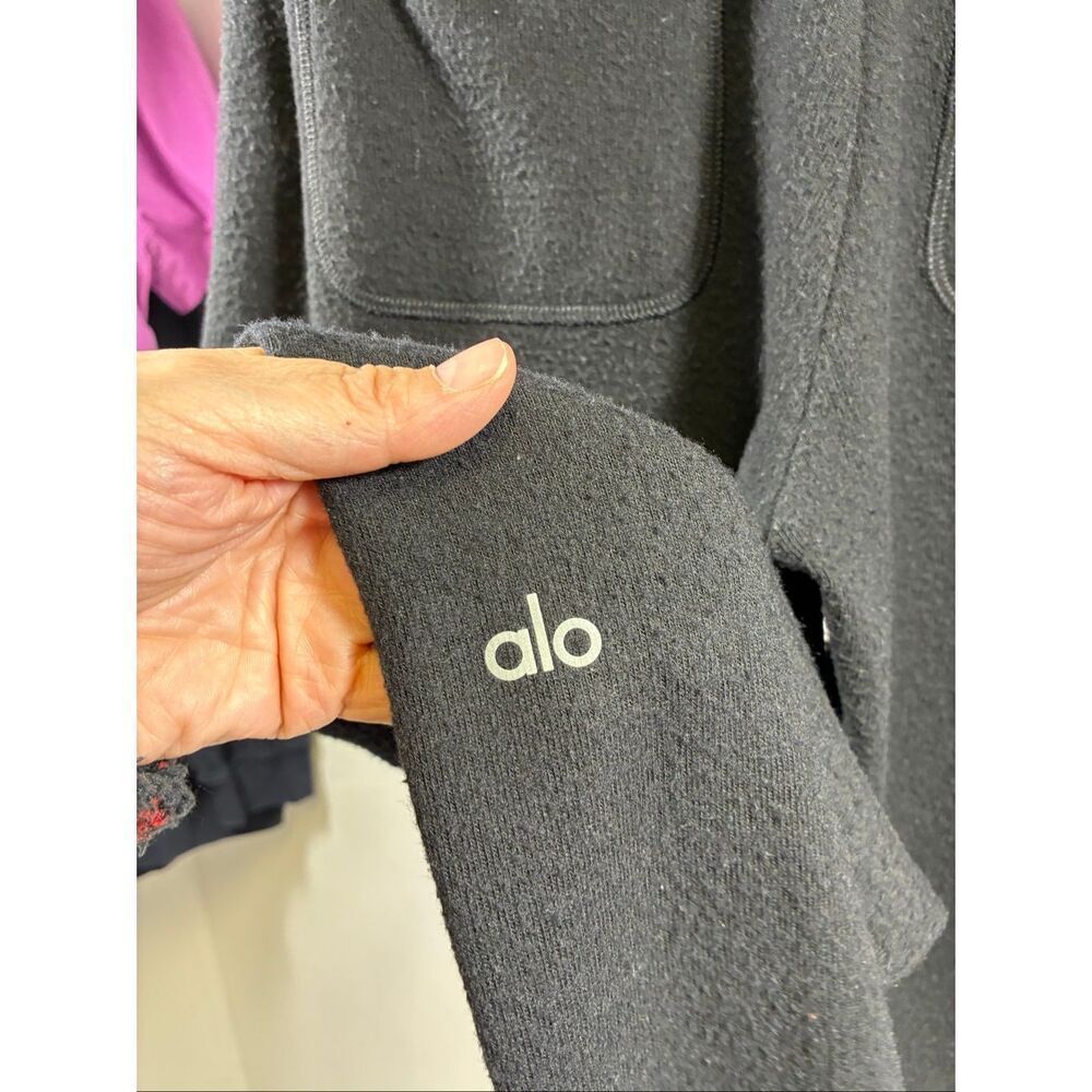 ALO Soho Sweatpant in Black Size XS - Picture 5 of 10